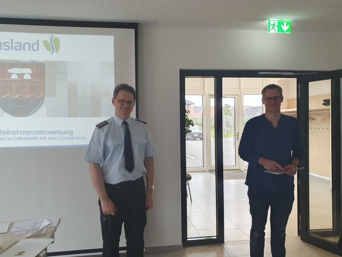 Aufnahmen und Beförderungen