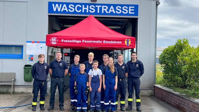 Autowaschaktion der Jugendfeuerwehr